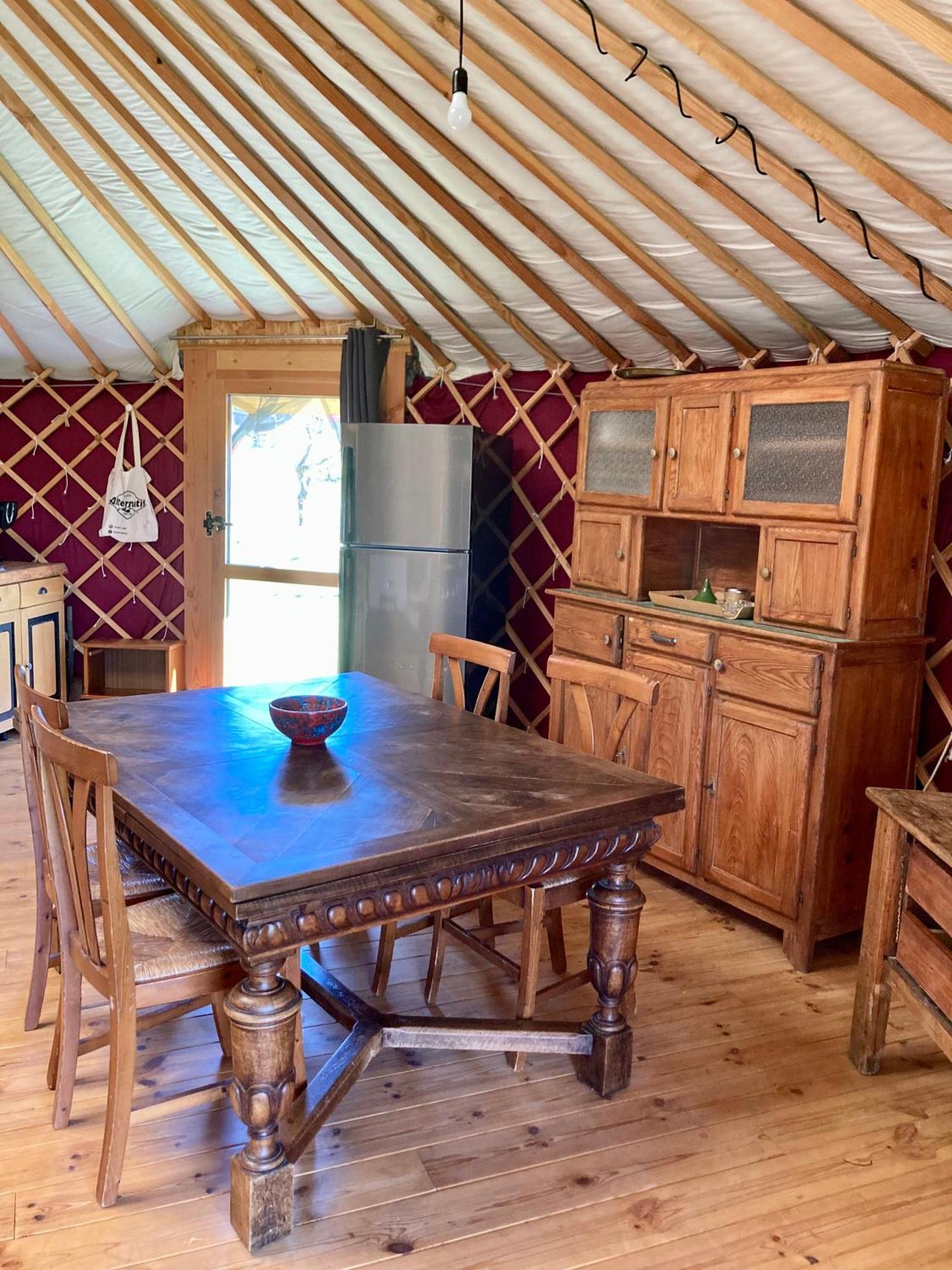 Yourte Confort Eco-responsable Campismo de Luxo